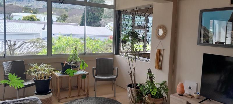 To Let 1 Bedroom Property for Rent in Newlands Western Cape